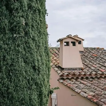 Vila La Mandragore *